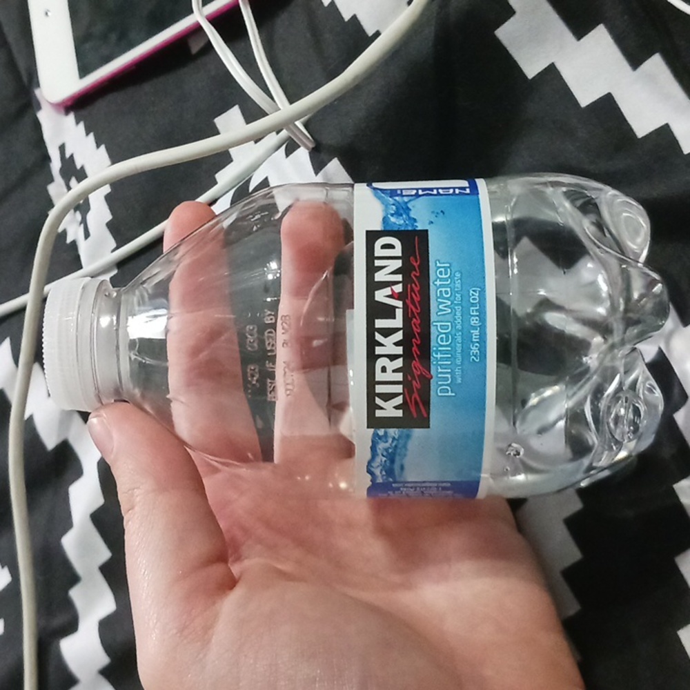 Kirkland 8 Oz water bottle